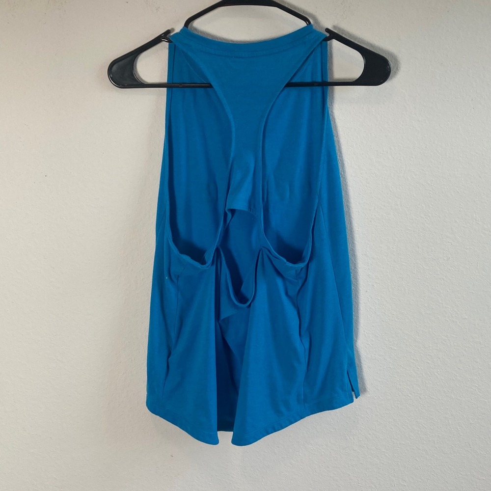 Adidas Tank Top Women Large Blue Graphic Logo Racerback Open Back Activewear - Picture 3 of 7